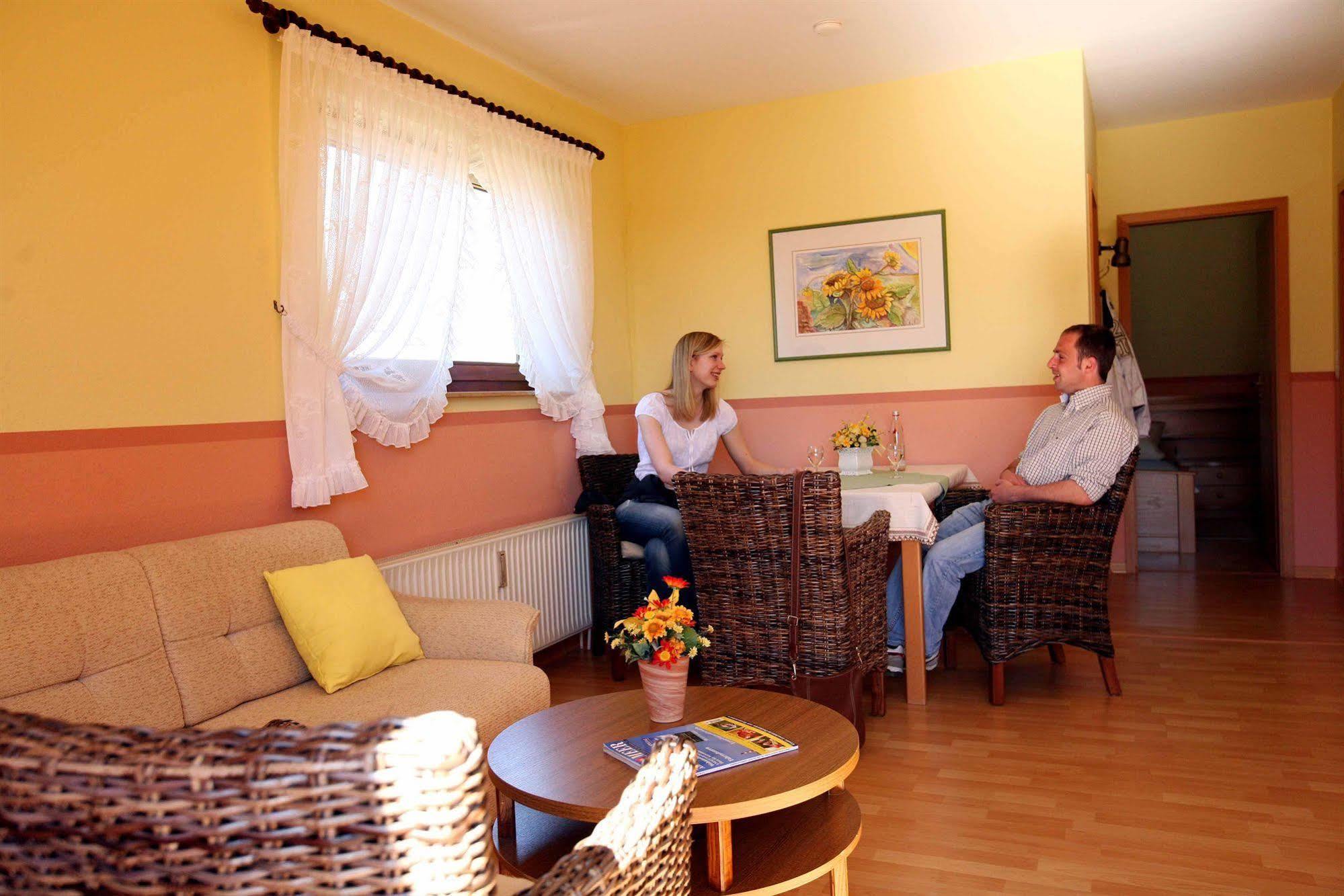 Güby Hotel & Restaurant Schlei-Liesel المظهر الخارجي الصورة