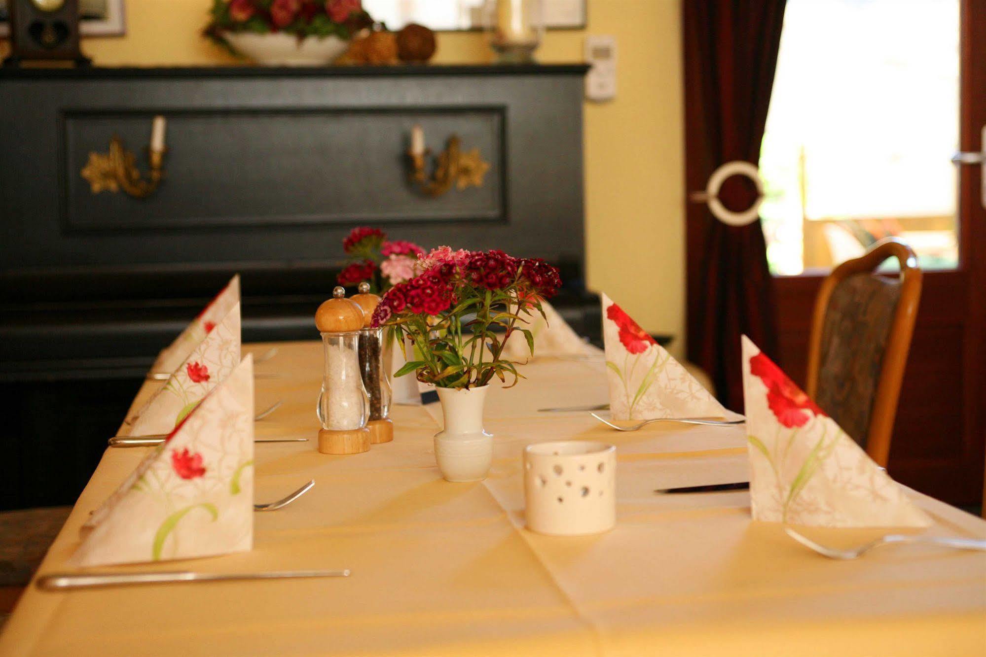 Güby Hotel & Restaurant Schlei-Liesel المظهر الخارجي الصورة